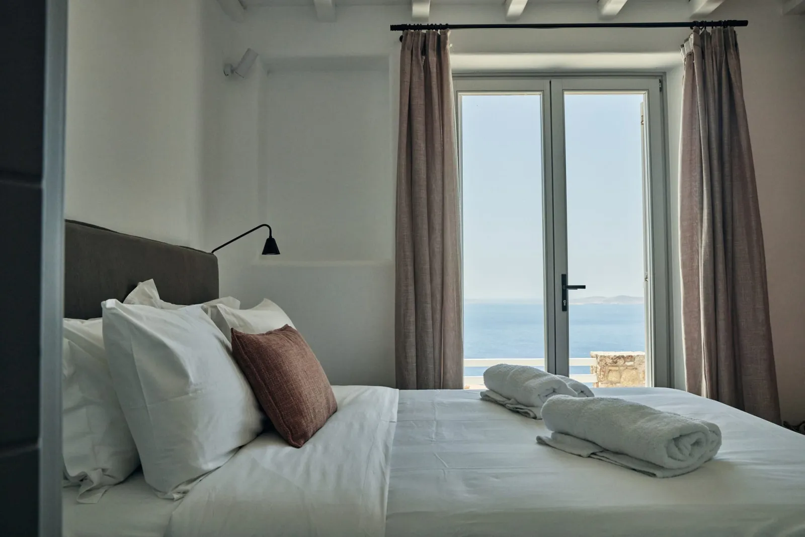 Deluxe Sea View