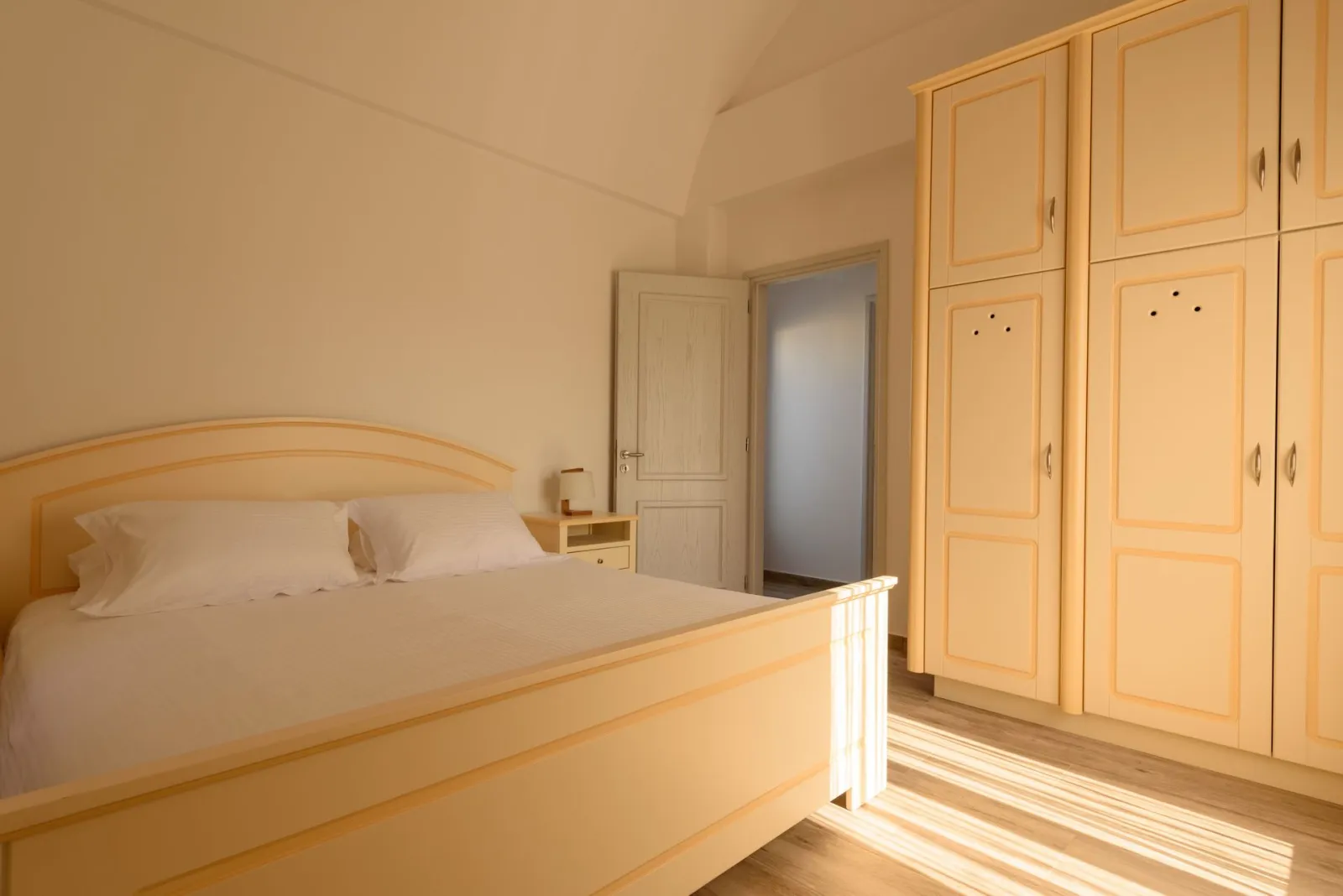 Nektar Jacuzzi Apartment
