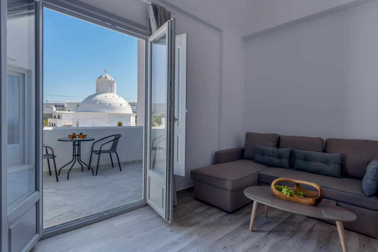 Amvrosia Jacuzzi Apartment