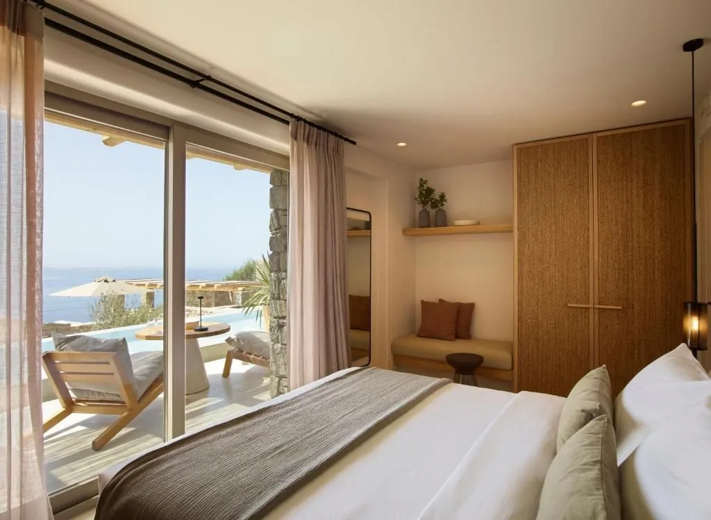 Deluxe Sea View Plunge Pool