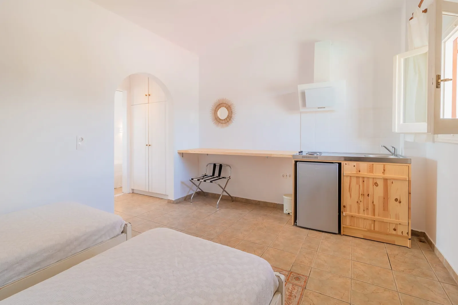 One Bedroom Apartment
