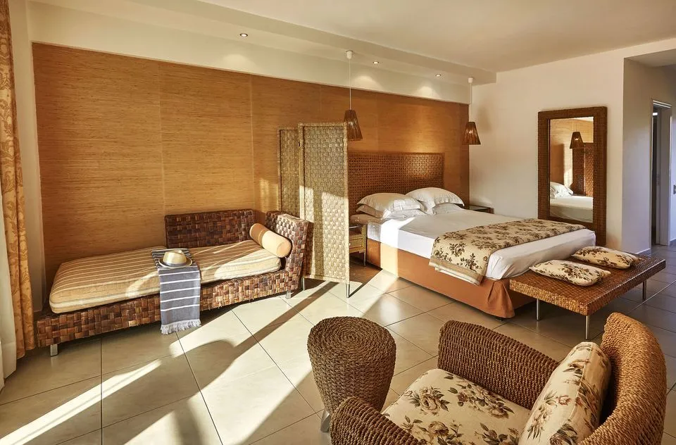Junior Suite Garden or Pool View