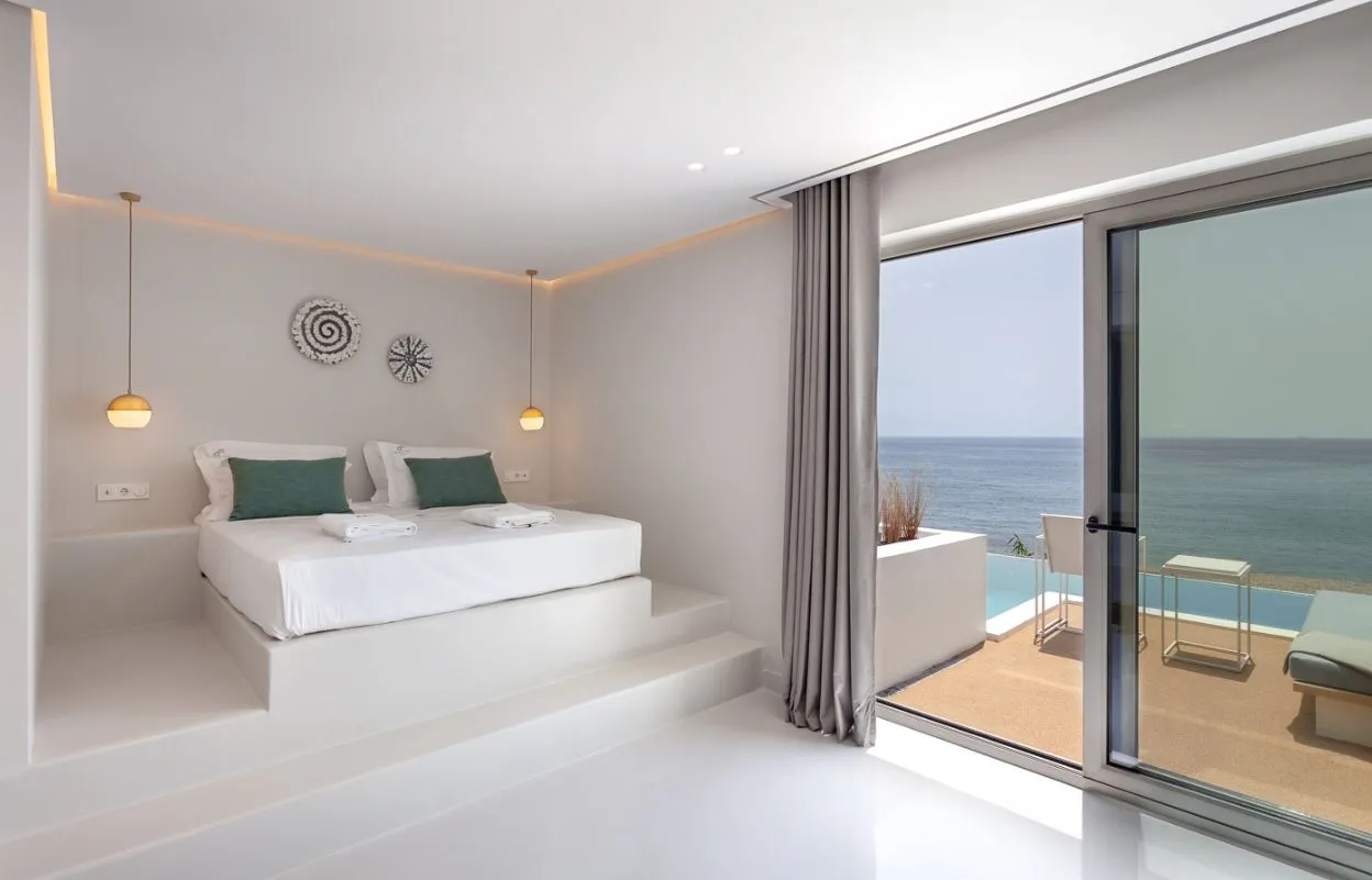 Superior Sea View Suite with Direct Pool Access