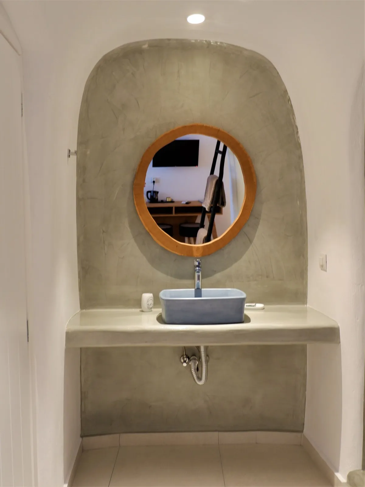 Cave Honeymoon Suite Hot Tub