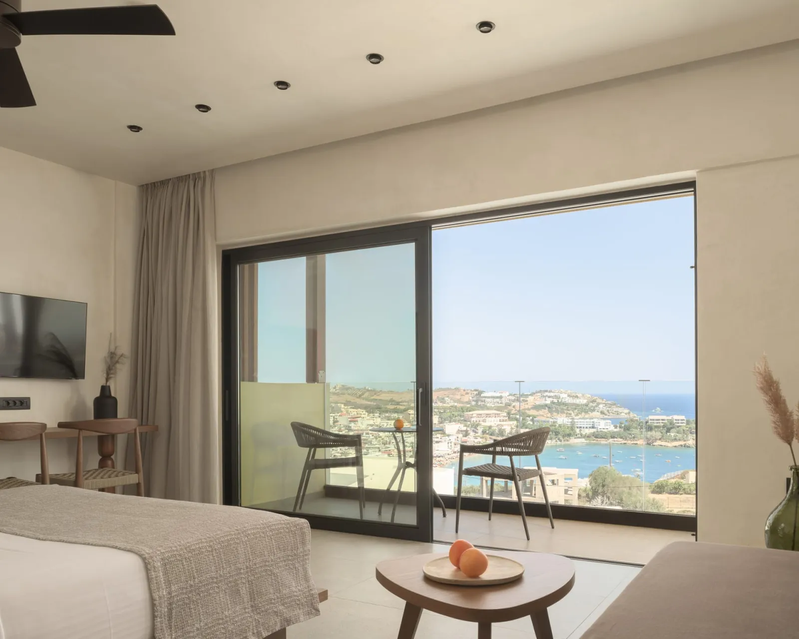 Superior Open Plan Apartment Sea View