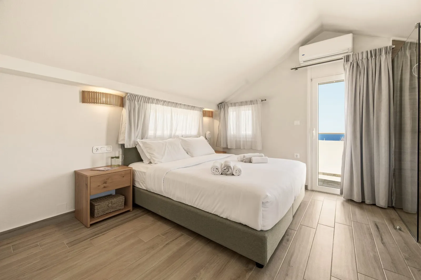 Gardens Maisonette Sea View