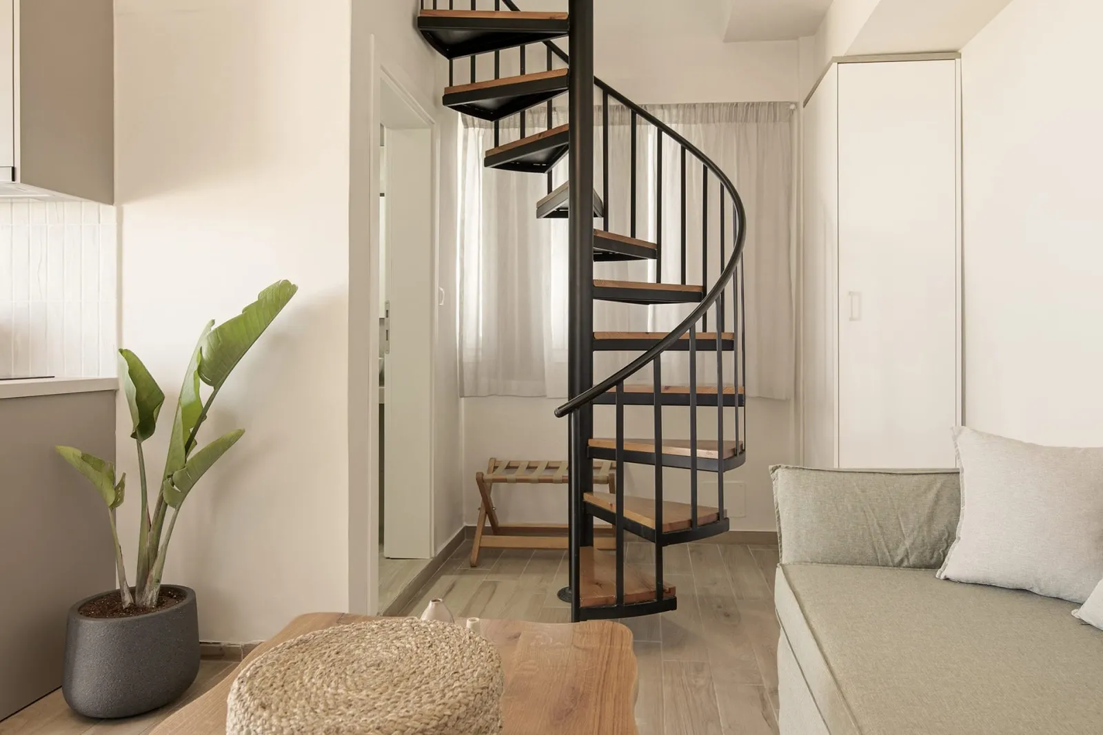 Gardens Maisonette Sea View