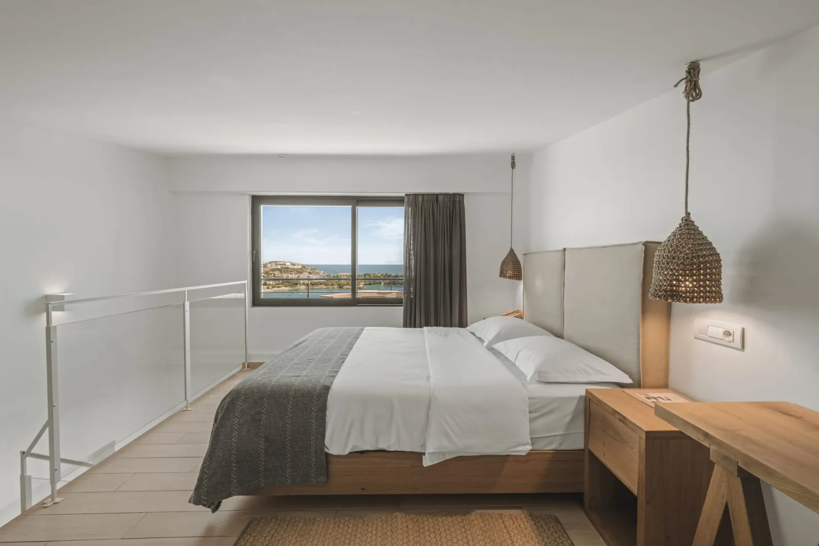 Deluxe Maisonette Sea View