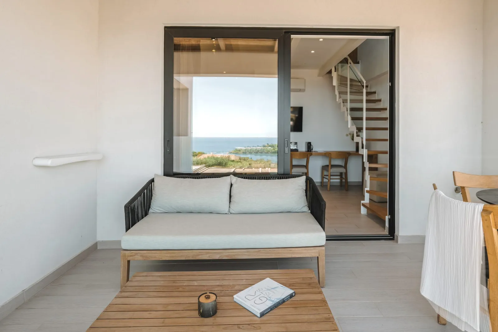 Deluxe Maisonette Sea View