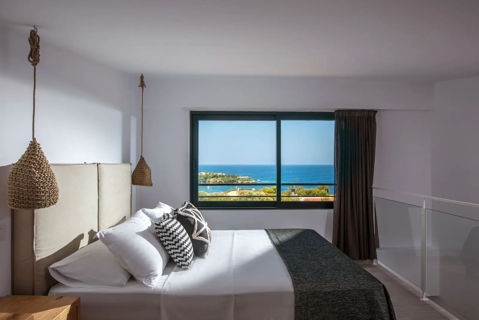 Deluxe Maisonette Sea View