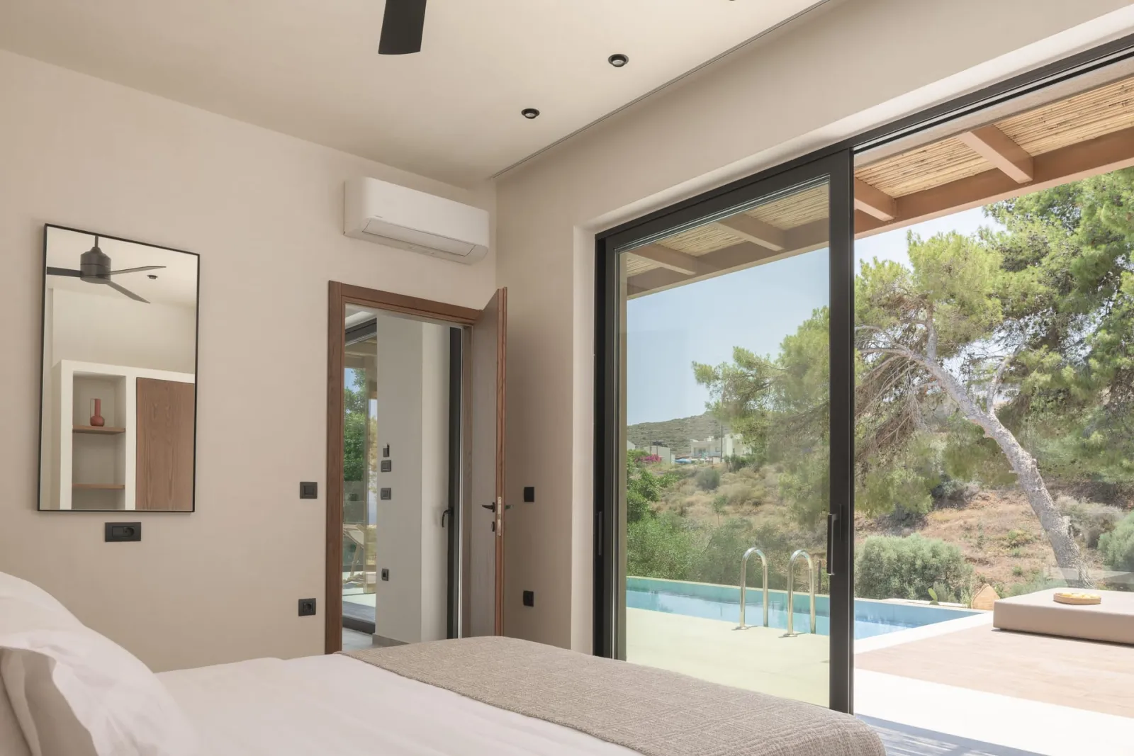 Hilltop Suite Private Pool | Side Sea View or Garden View