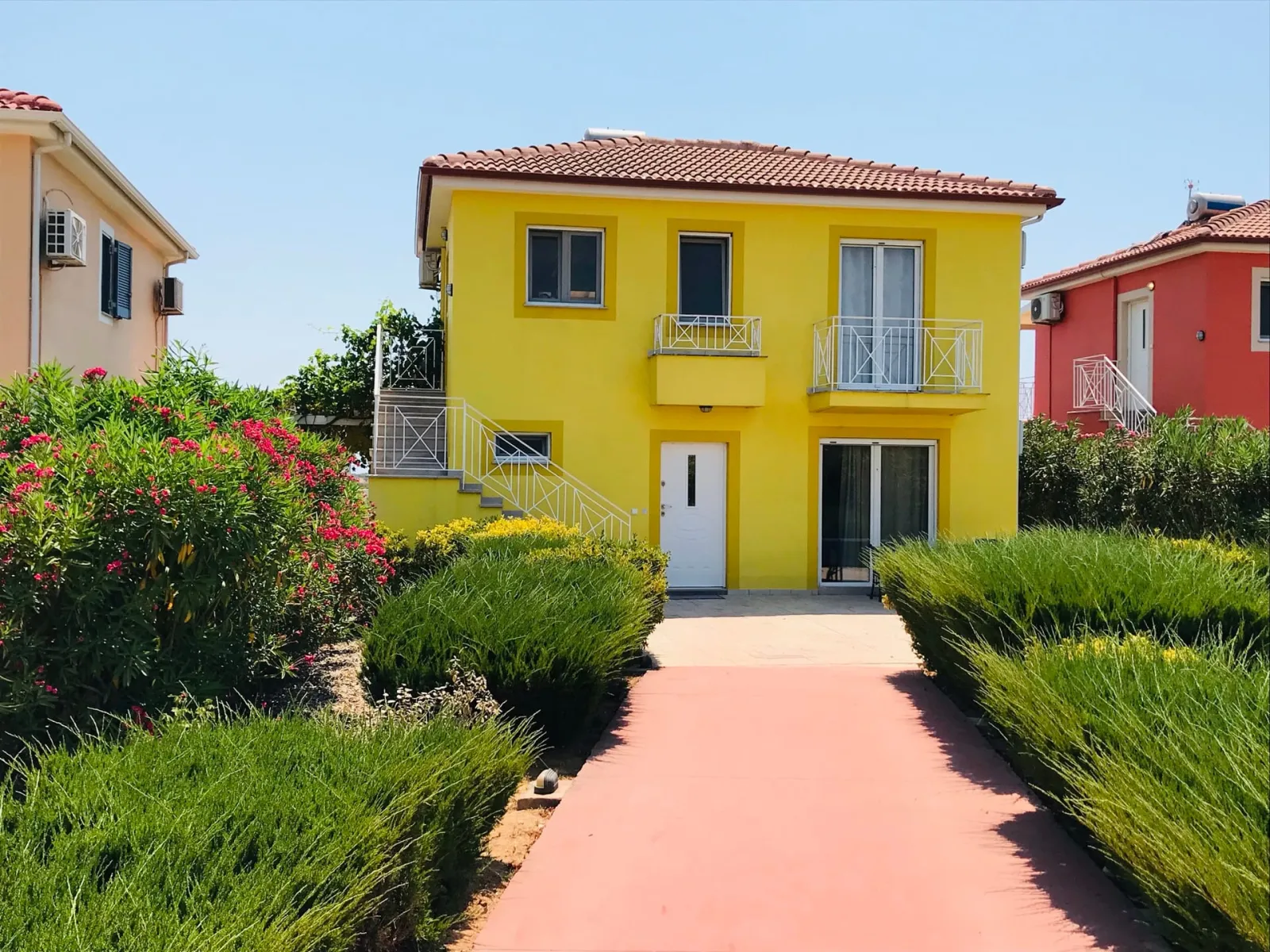 Villa Lemoni