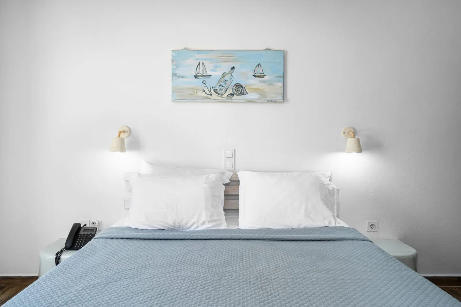 Deluxe Double Room with Street View