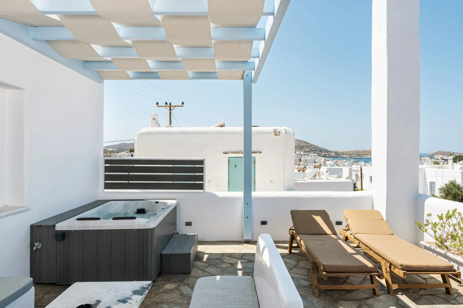 Deluxe Apartment with Jetted Tub - Hebe Parian Living | Other location in Naousa