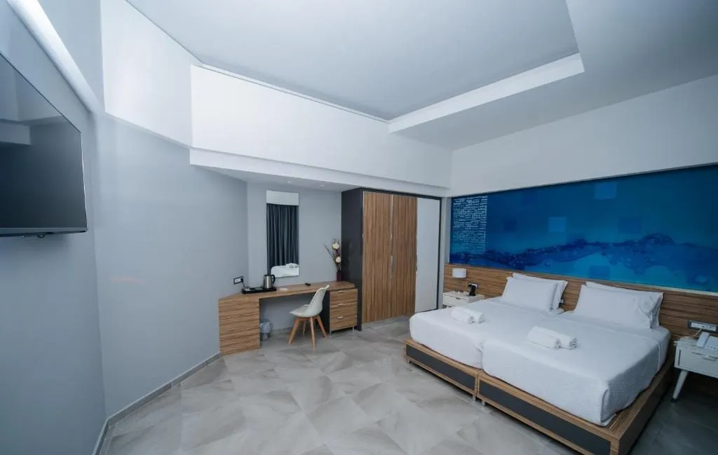 Deluxe Junior Suite City View