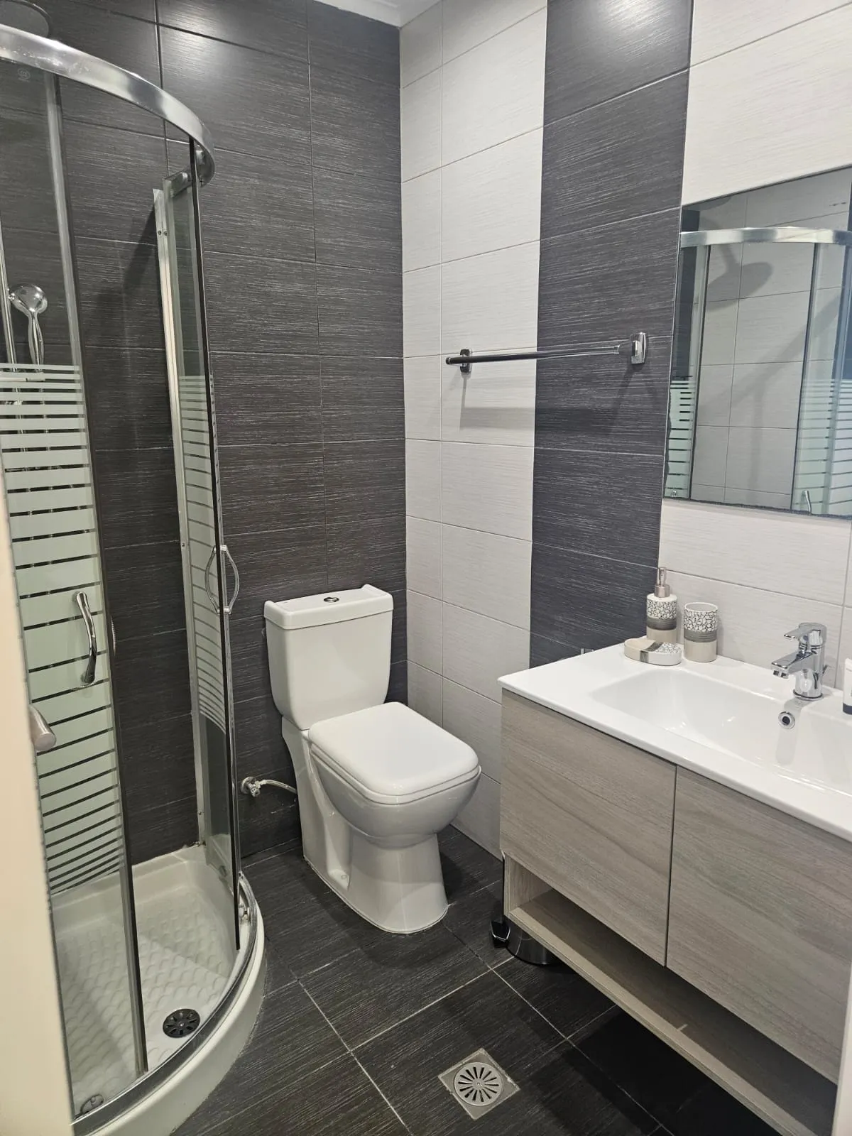 Standard Economy Room