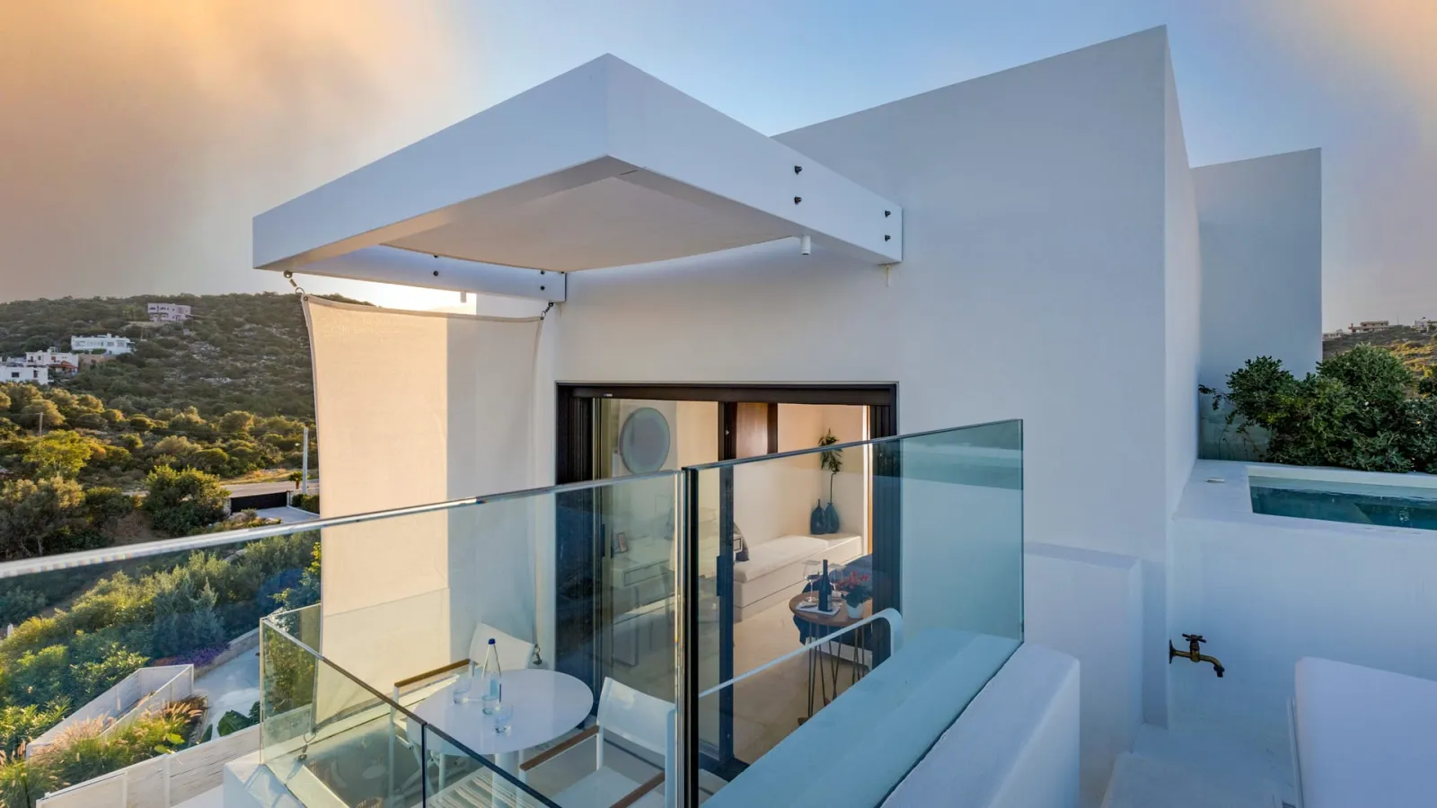Deluxe Sea View Room with Οutdoor Jacuzzi