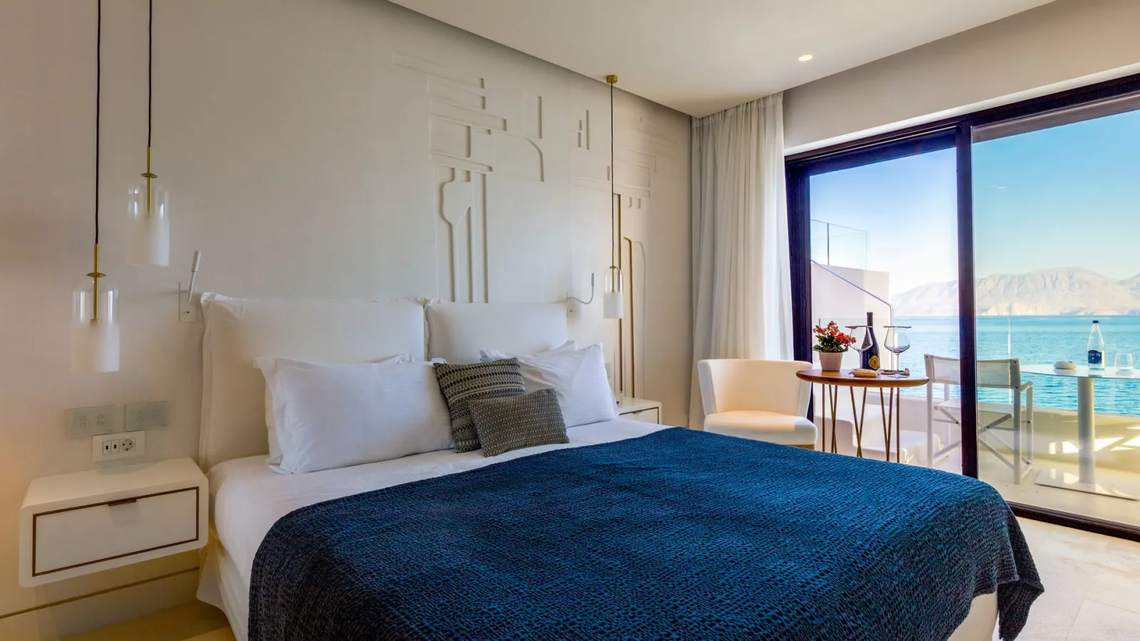 Deluxe Sea View Room with Οutdoor Jacuzzi