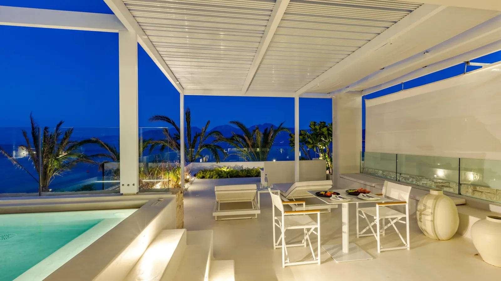 Junior Suite Sea View with Outdoor Jacuzzi