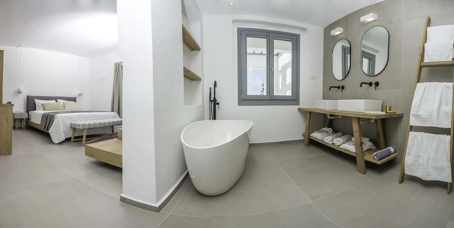 King Suite with Beach View