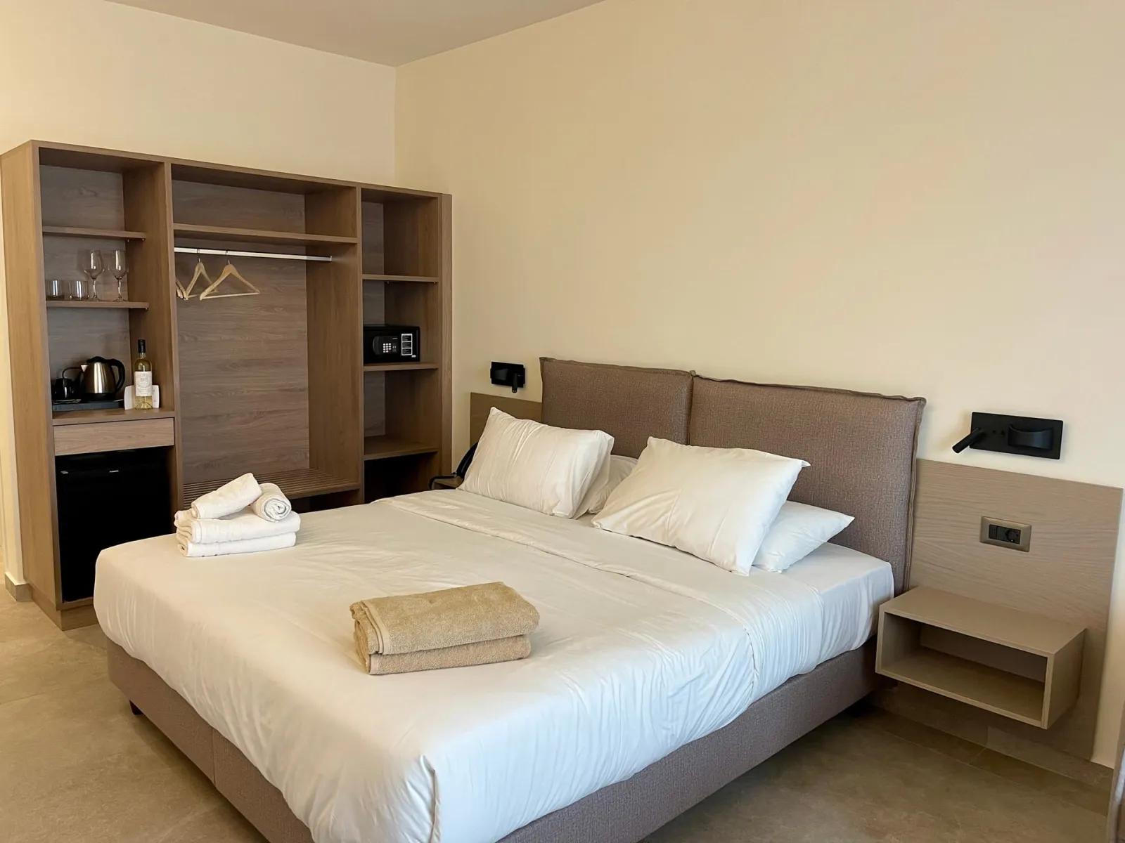 Double Pool View Room