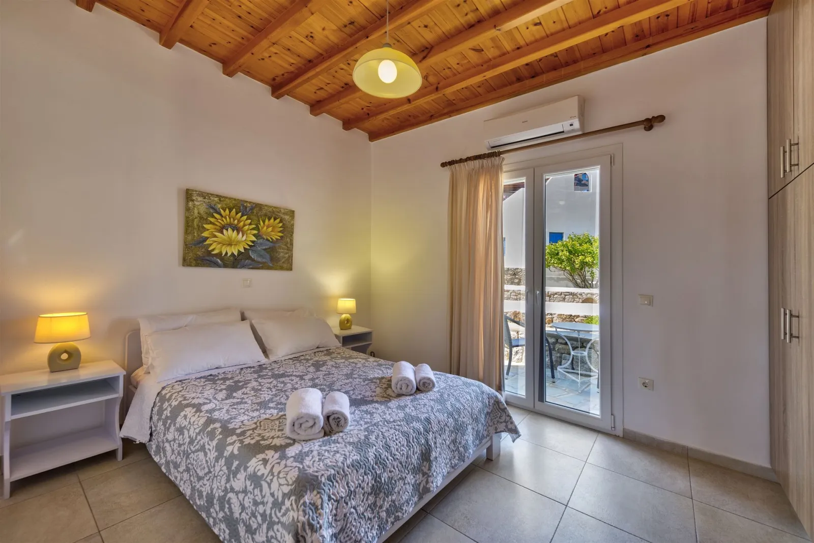 Luxury One Bedroom Apartment - 55 sq. m.
