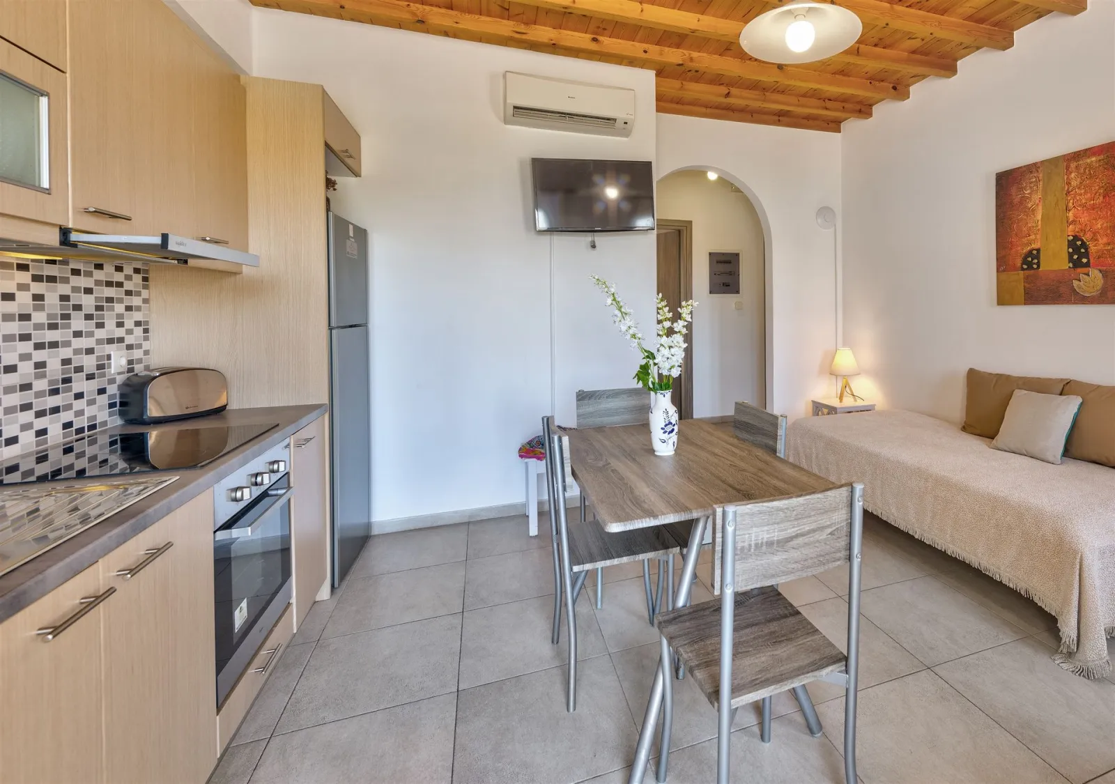 The Jewel One Bedroom Apartment - 55 sq. m.