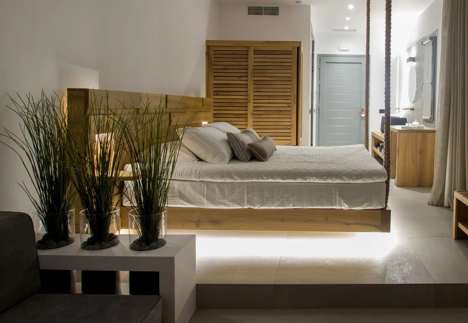 Presidential Suite with pool and sea view