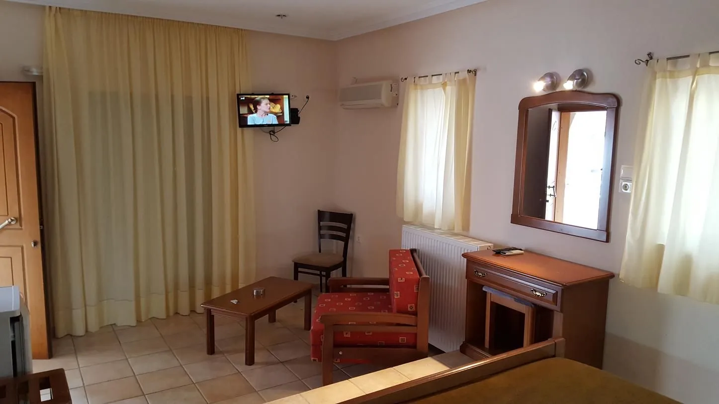 Triple Room