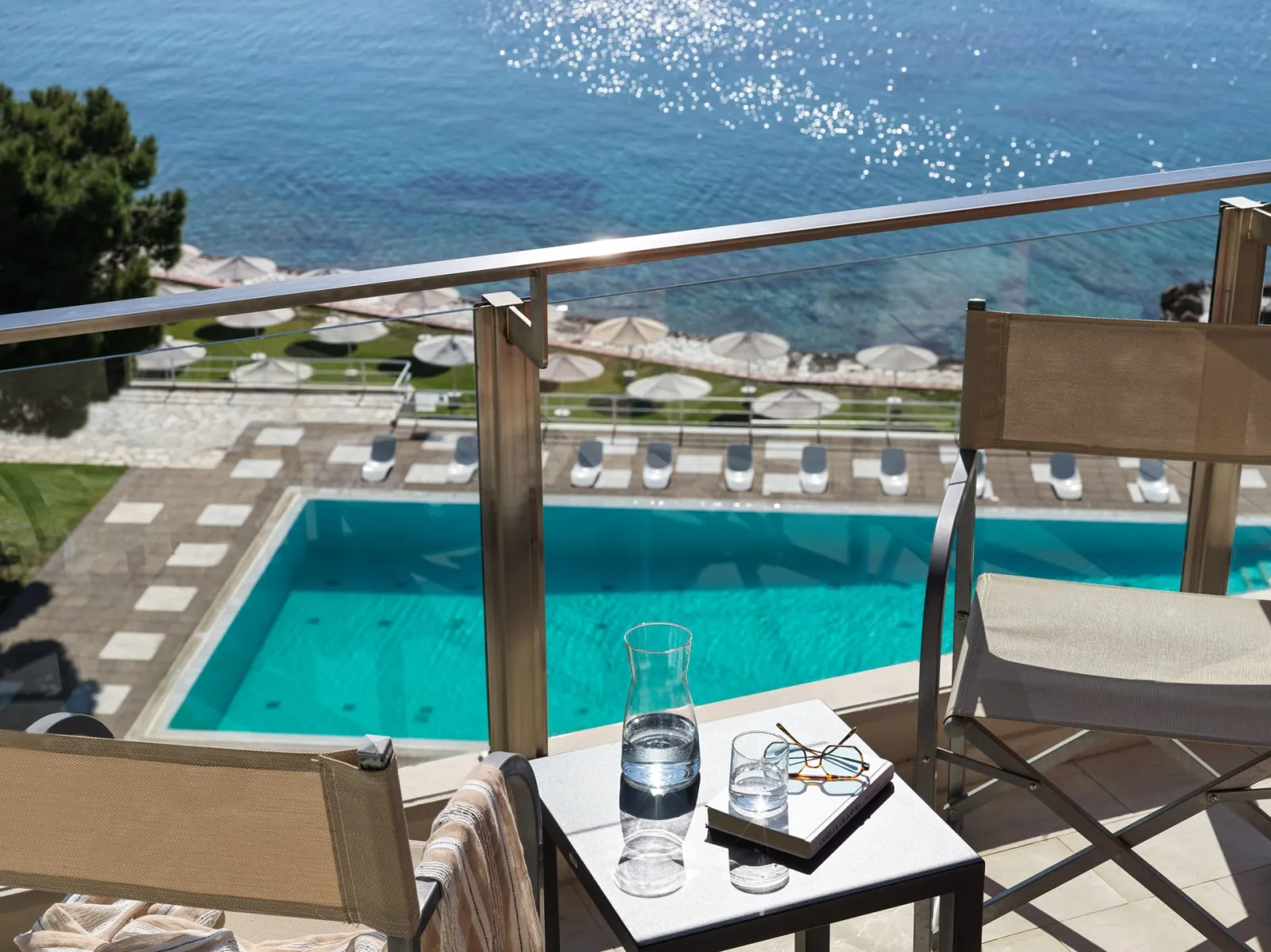 Front Sea View Room
