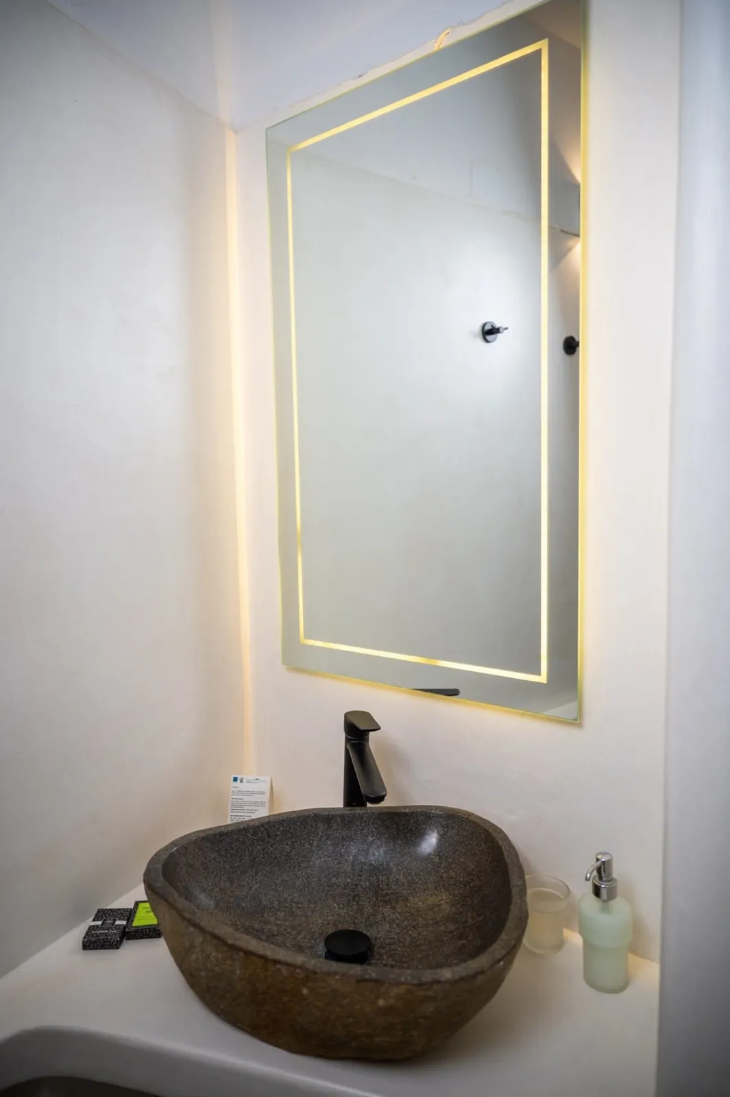 Deluxe Sea View Apartment