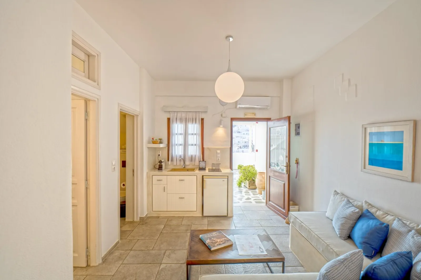 Deluxe Sea View Apartment