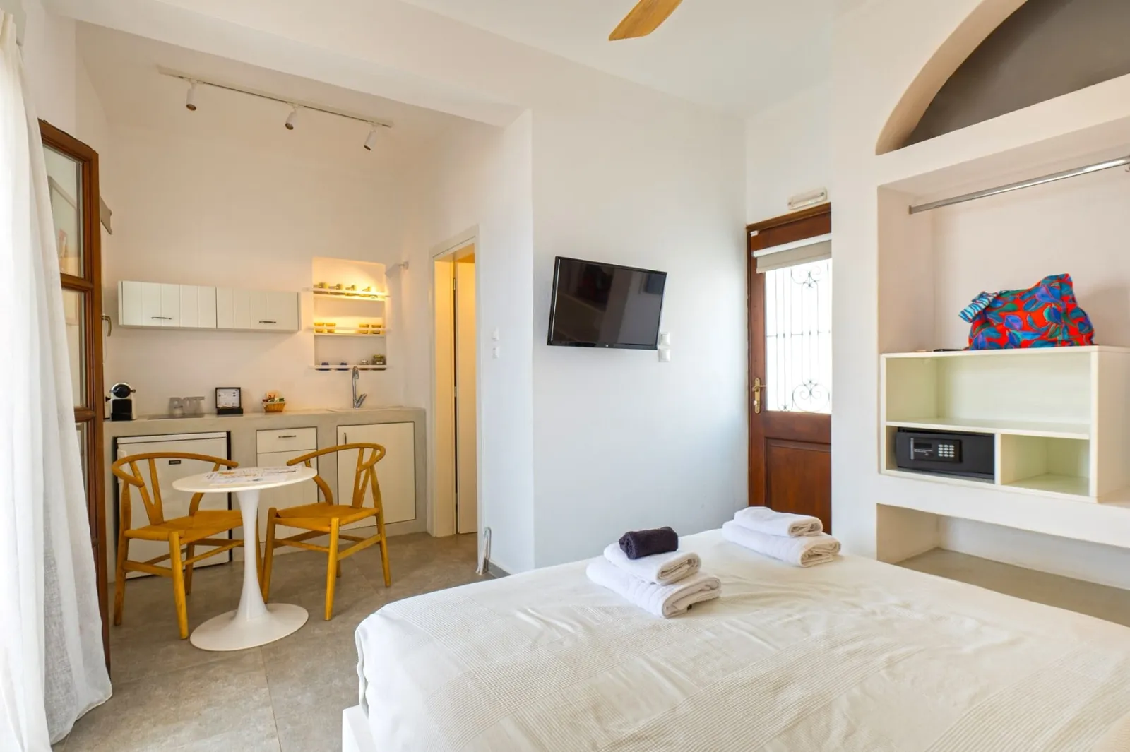 Luxury Junior Suite – Panoramic Views &amp; Private Balcony
