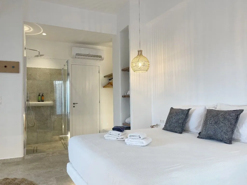 Kallichoron Signature Villa – Panoramic Two-Bedroom Residence