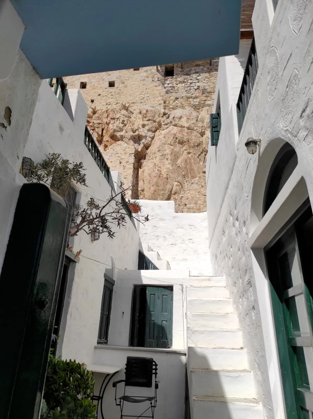 TRADITIONAL SETTLEMENT | Tholari House