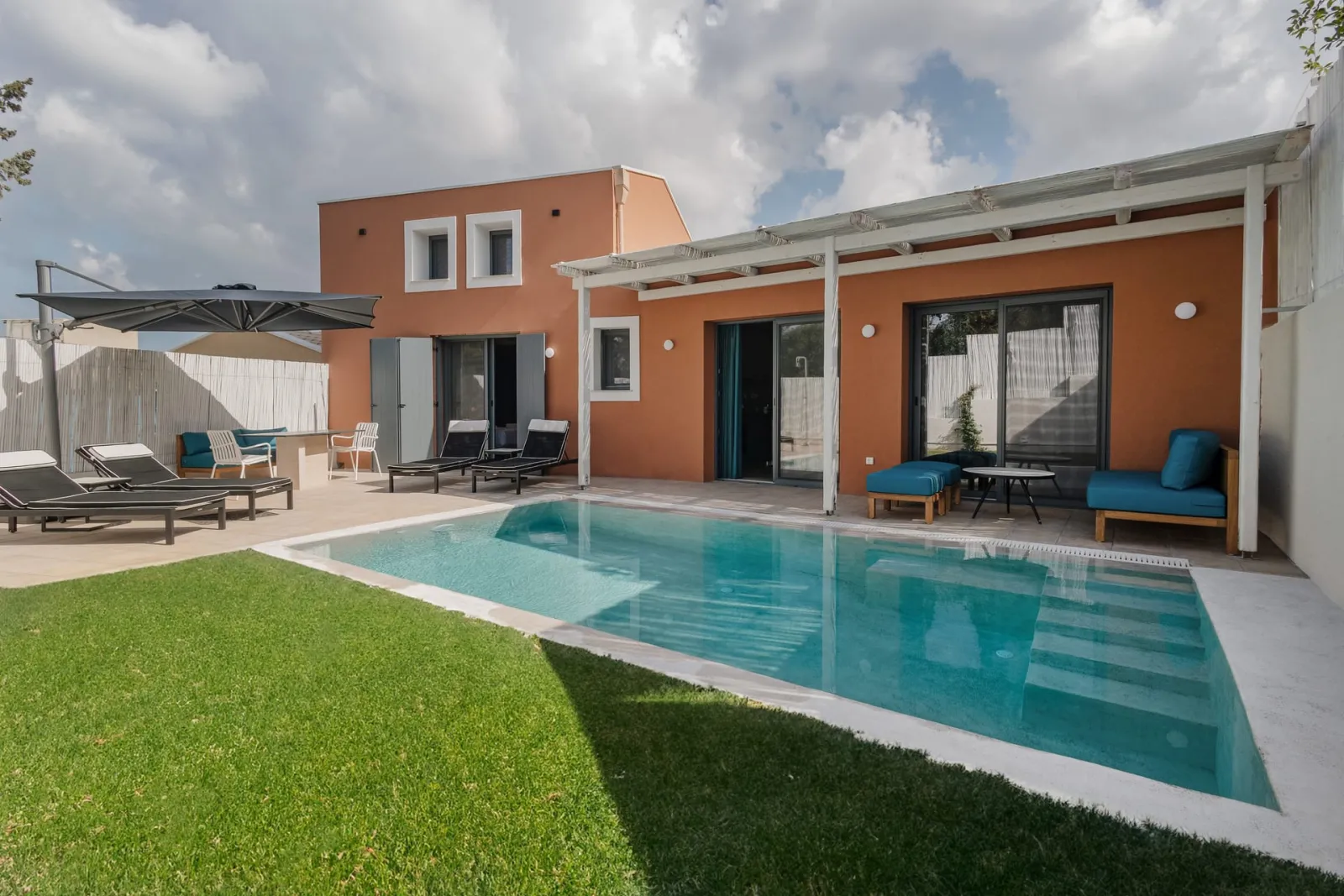 Azalea Villa