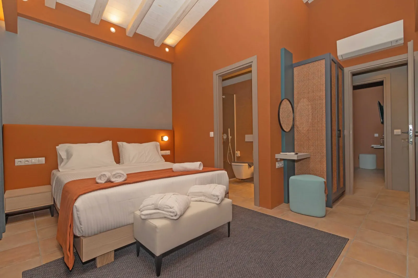 Artemis Villa
