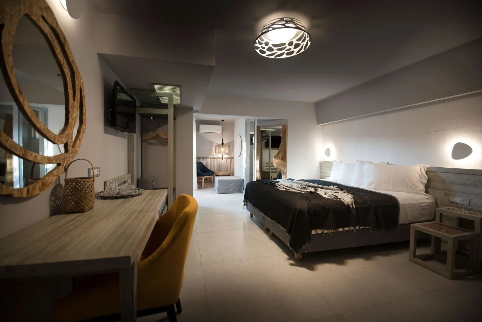 Standard Family Room