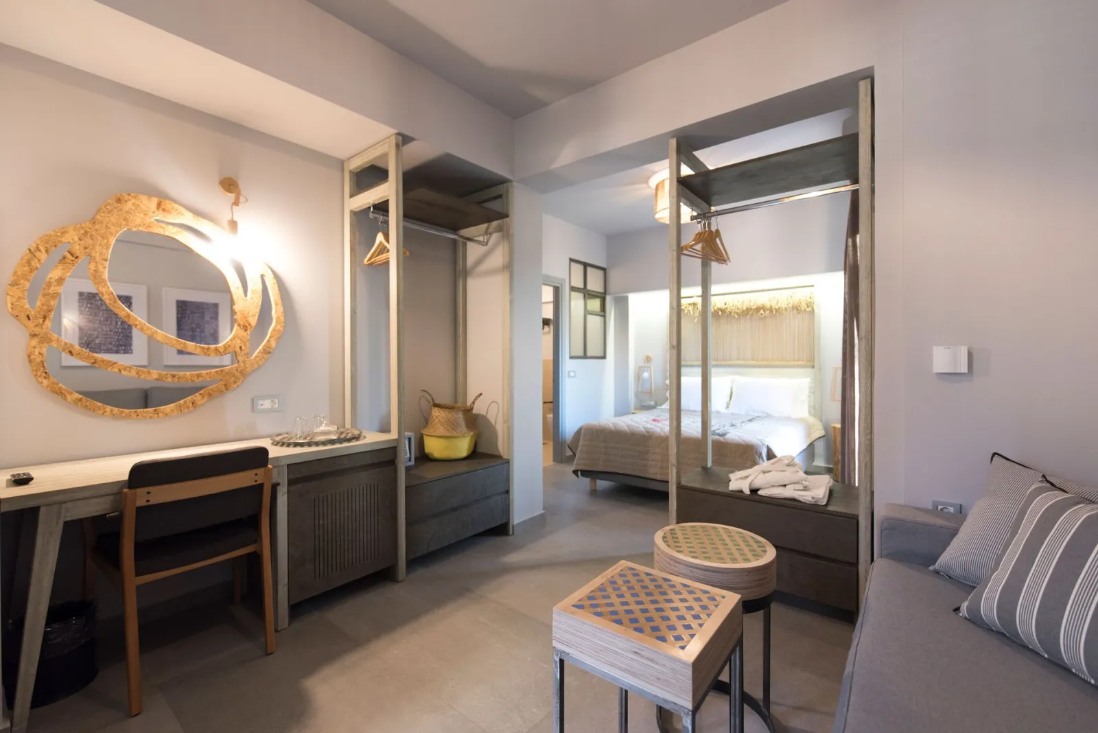 Deluxe Family Room