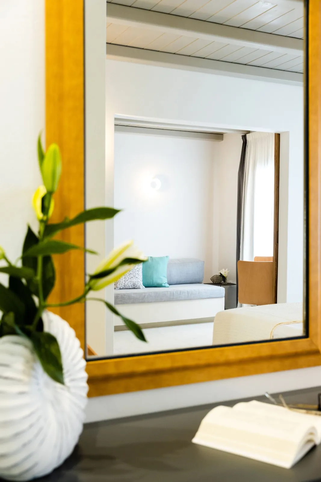 Family Suite with Sea View and Private Hot Tub
