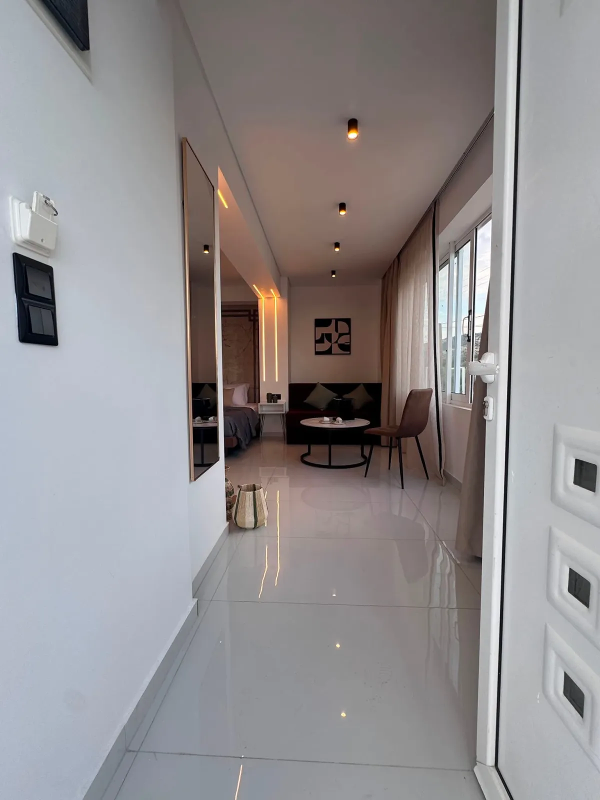 DELUX SUITE