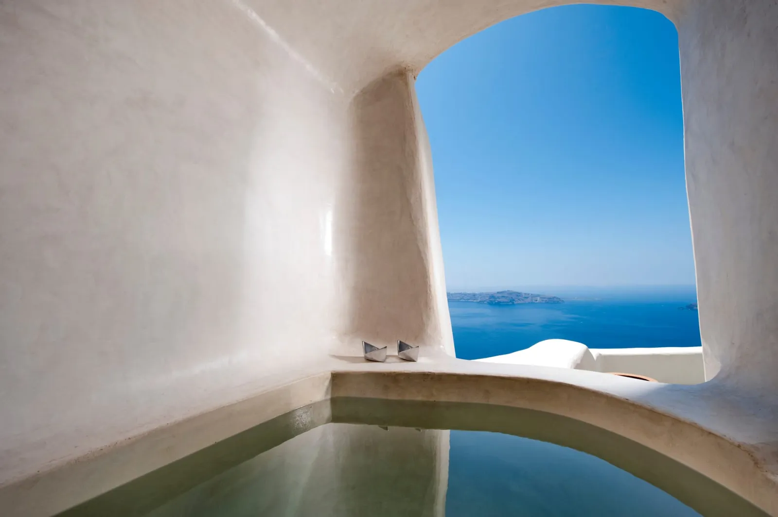 Vanilla Room with access to Terrace with Shared Hot Tub