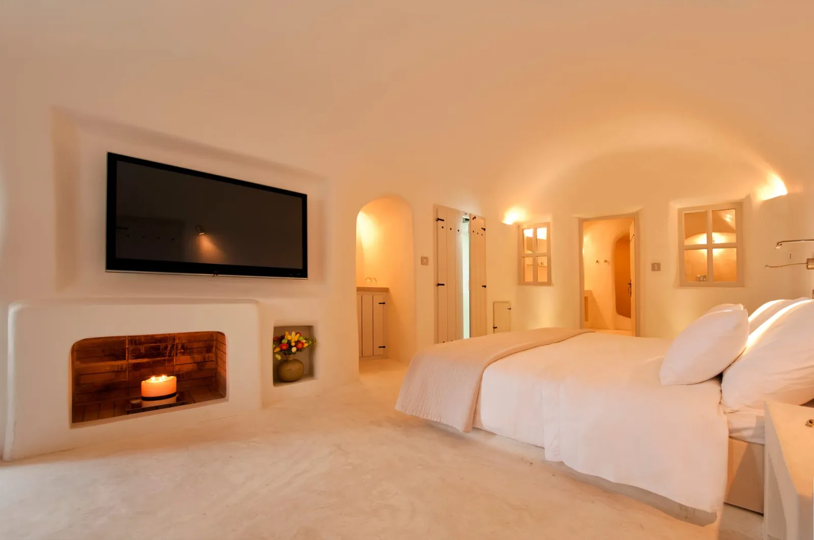 Premium Spa Room with Indoor Hot Tub & Caldera View