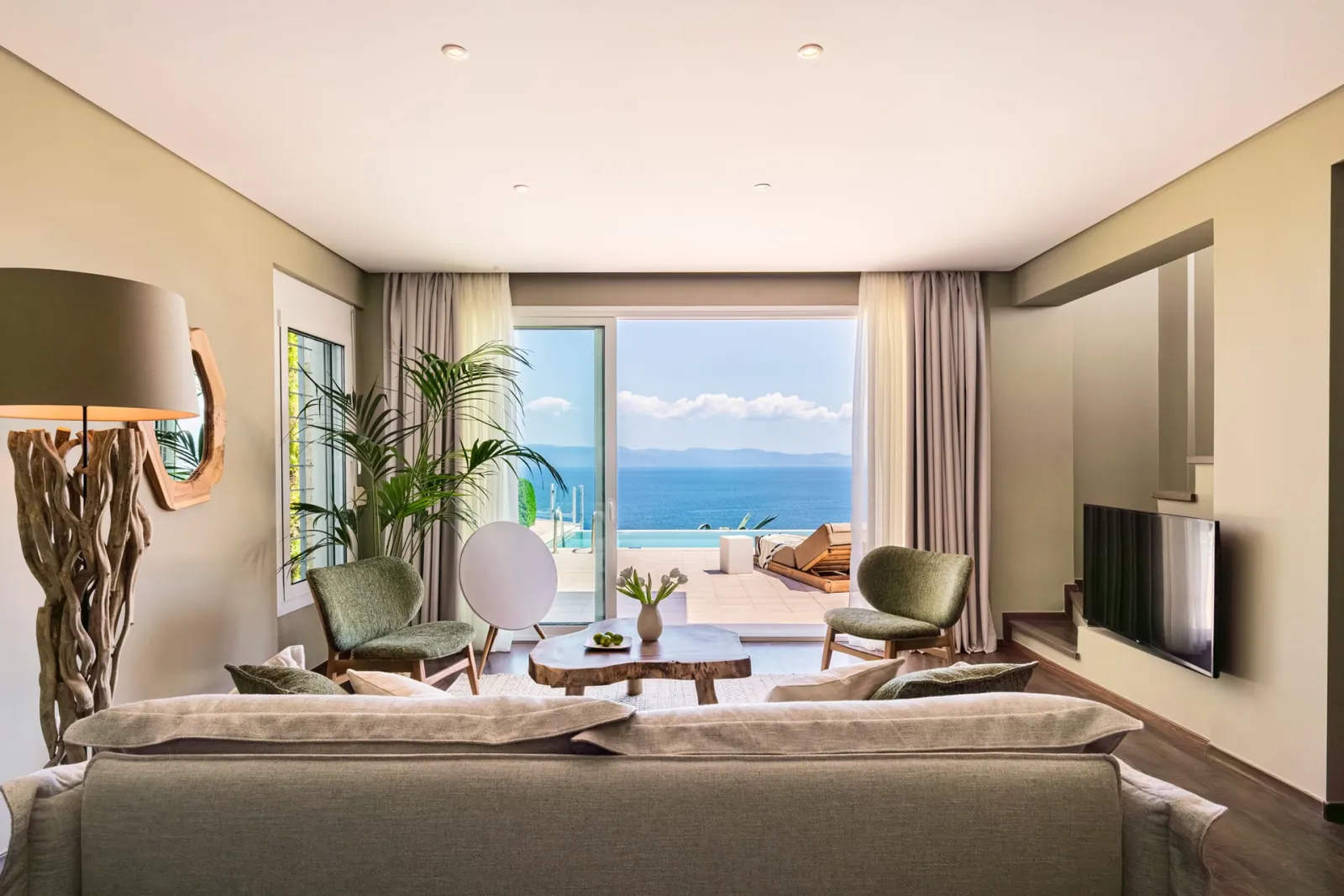 Select Villa Ariadne - 3 Bedroom with private pool