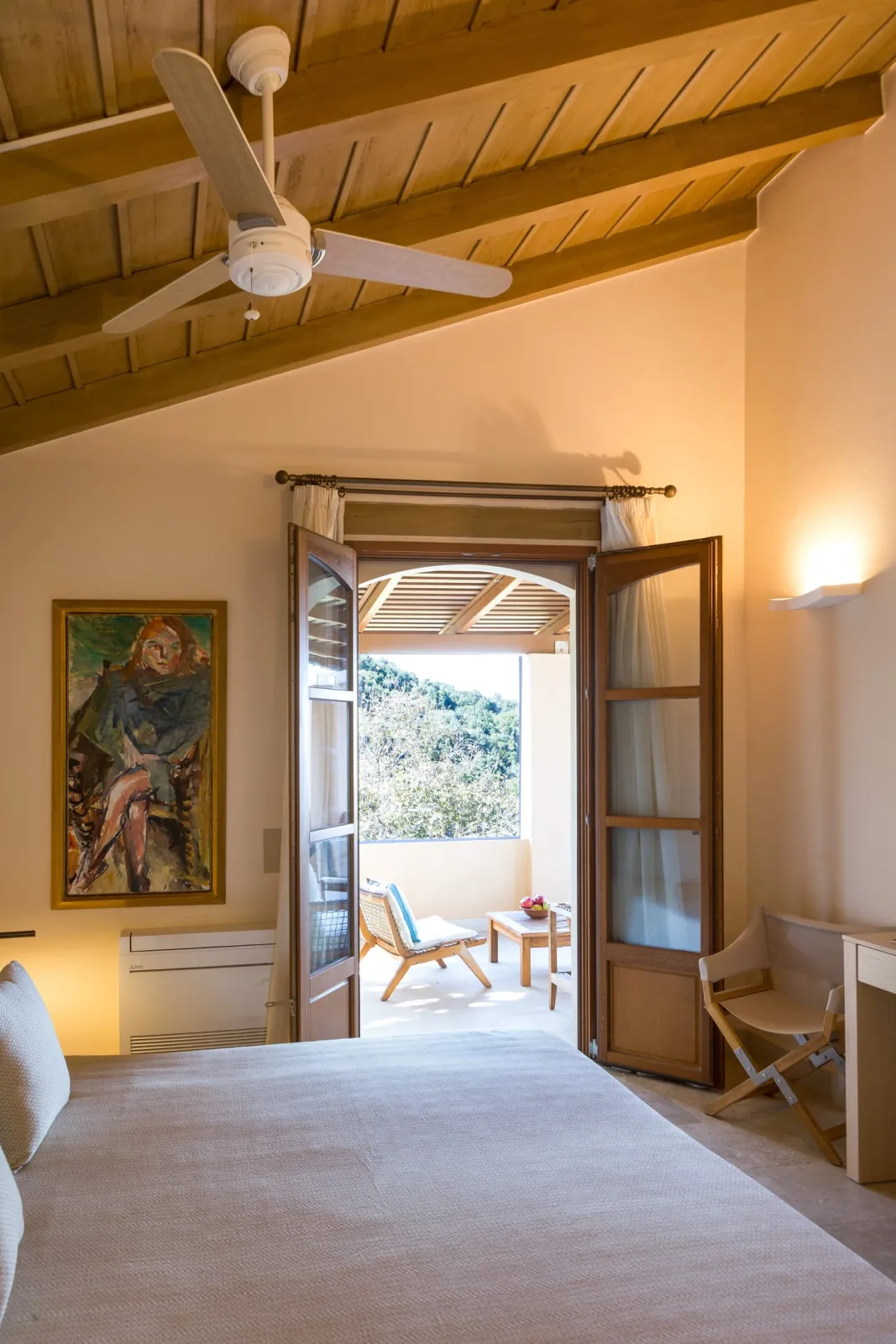 Executive Suite Seaview - Shared Pool (Selini)