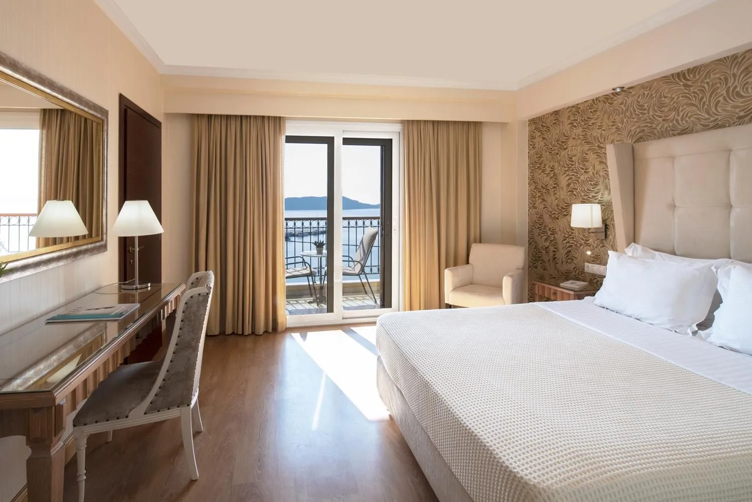 Deluxe Double/Twin Room