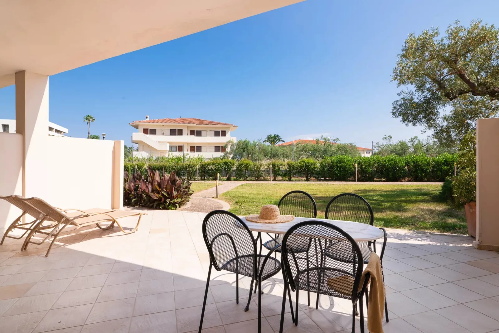 Family Suite with Garden Access