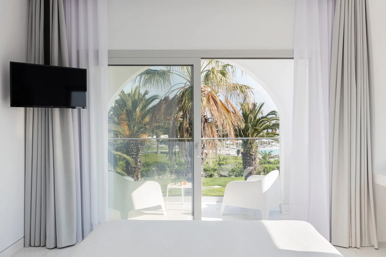 NEW! One Bedroom Suite Sea view