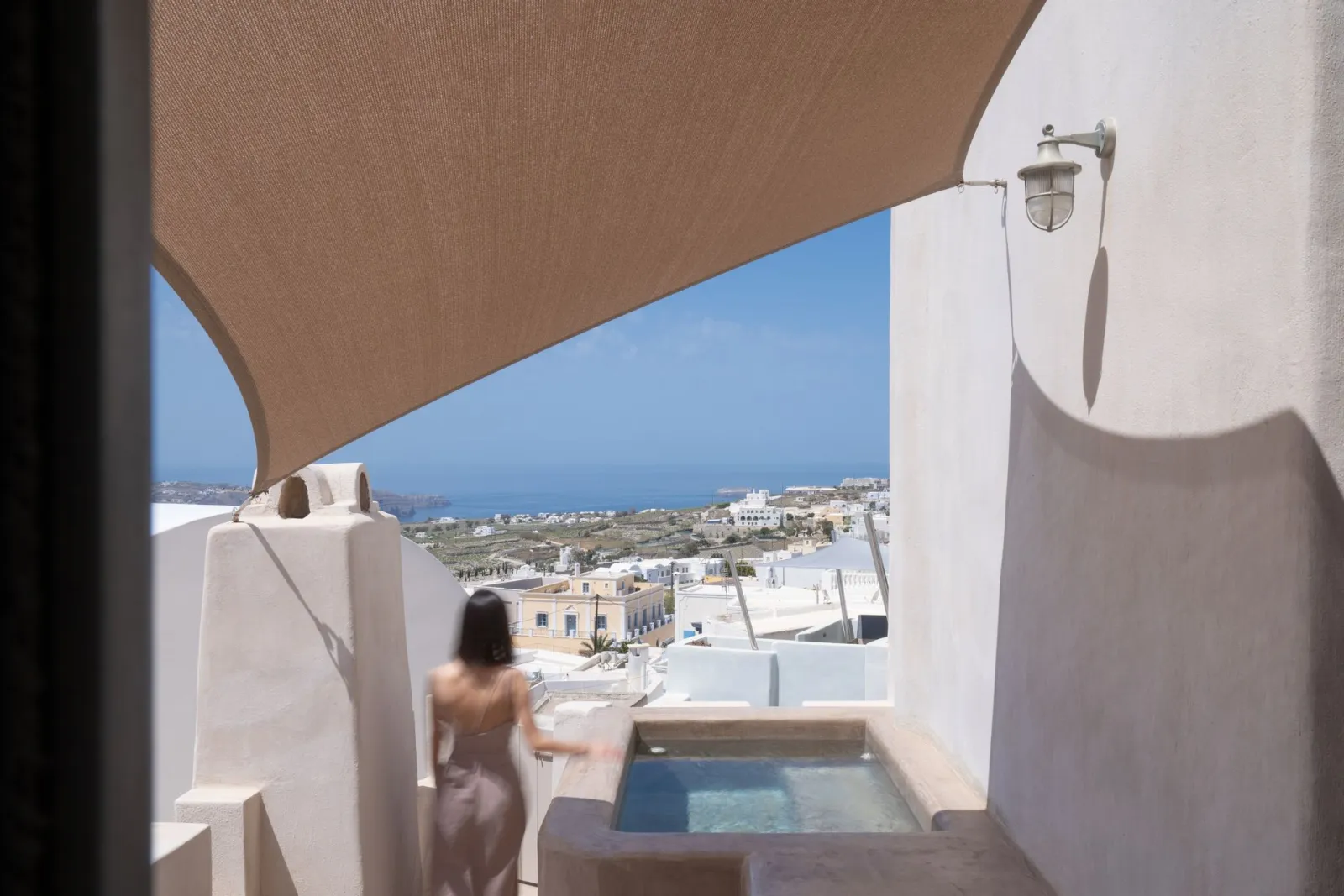 Deluxe Suite with Outdoor Hot Tub and Seaview