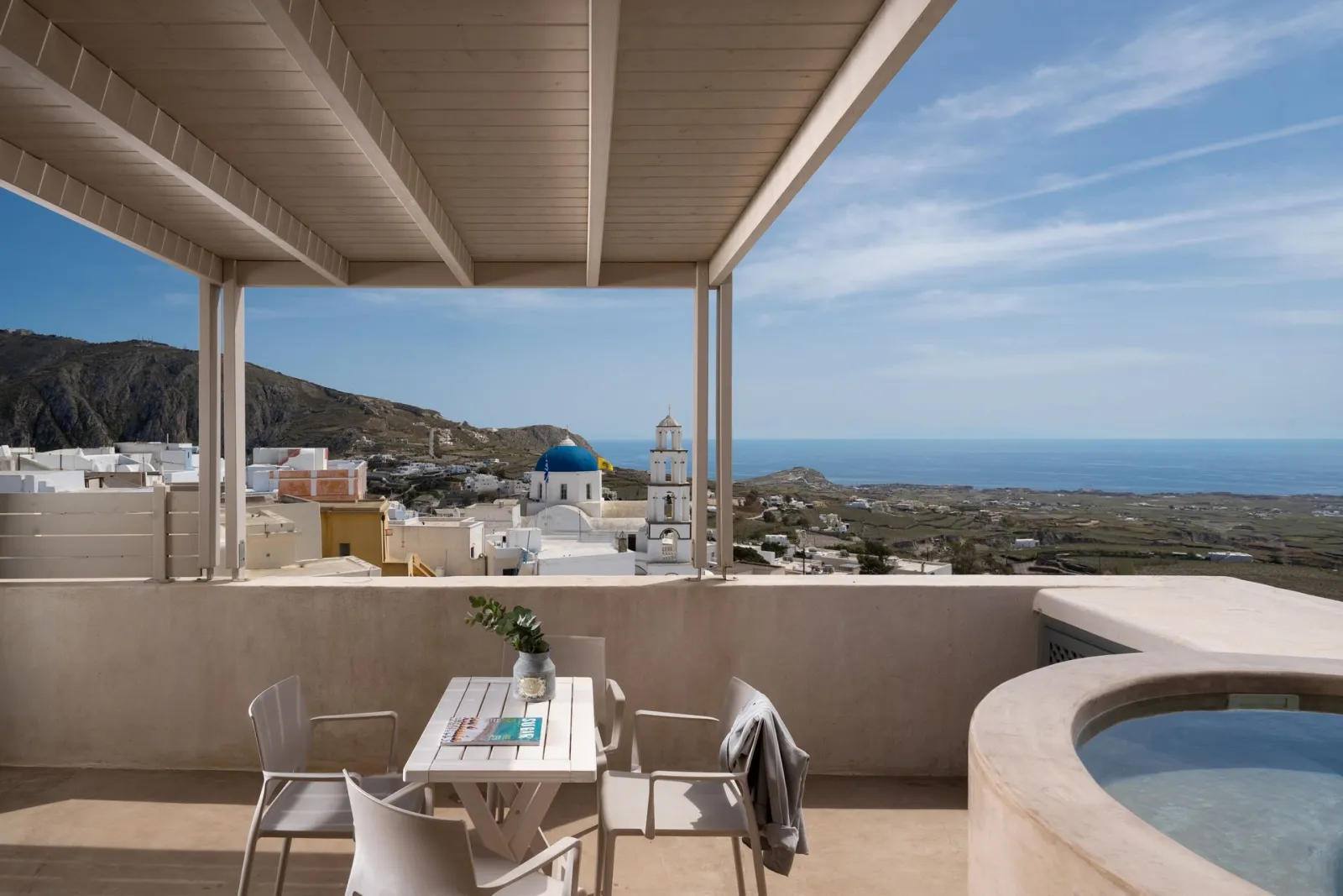 Honeymoon Suite with Heated Plunge Pool and Panoramic Seaview